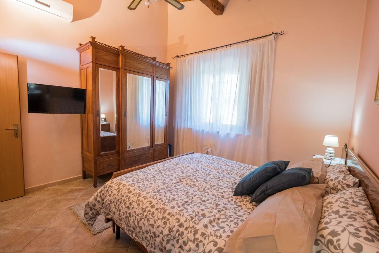 Villa Marinella アウグスタ エクステリア 写真